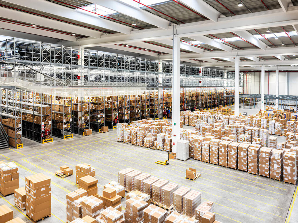 Pop up store, magazzino organizzato